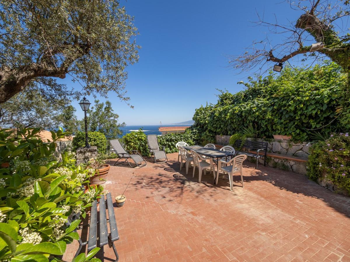 Vila Ulivi Apt Sorrento Exteriér fotografie